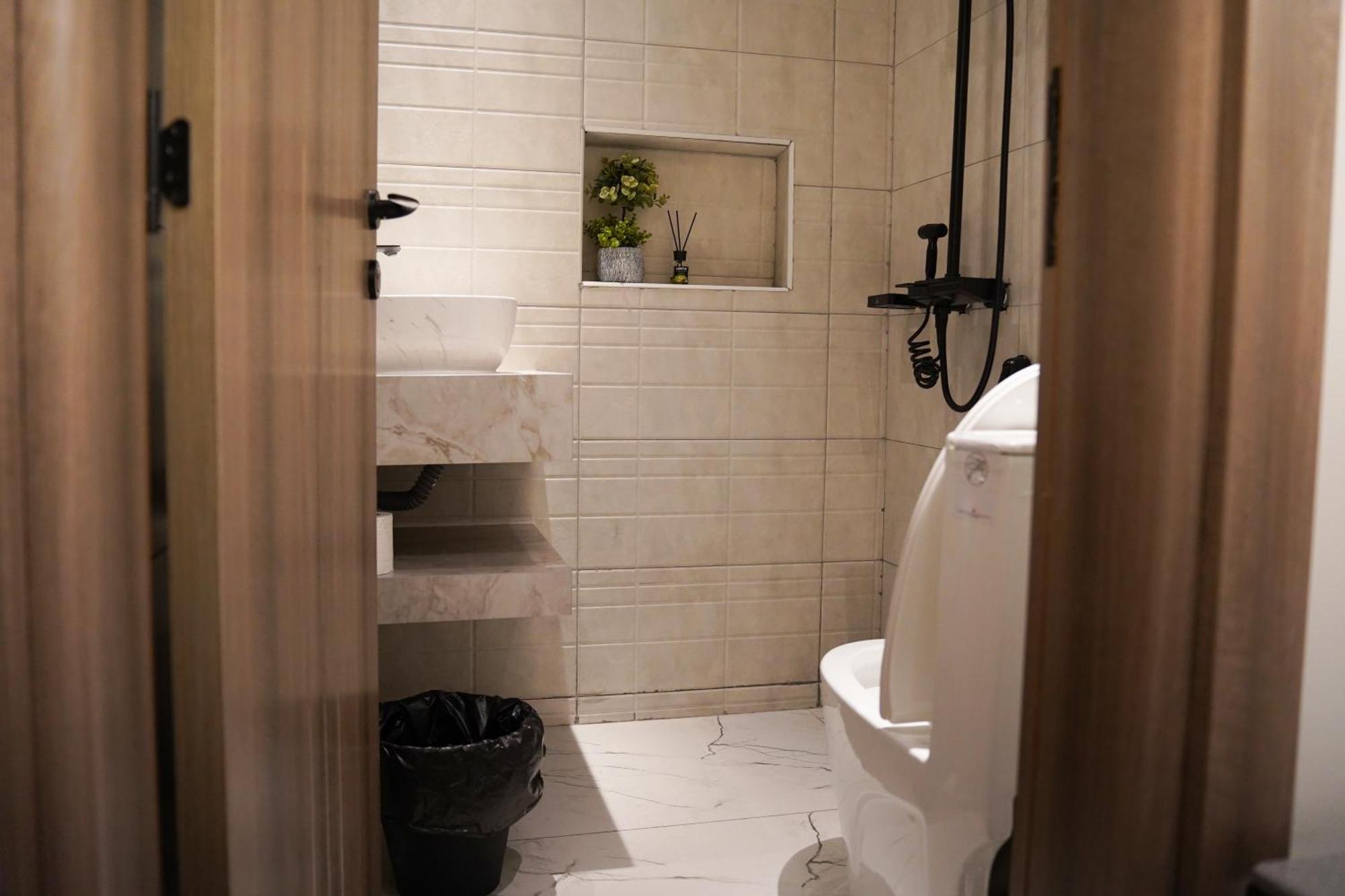 Lavenue Resthouse Apartment Nizwa Ruang foto