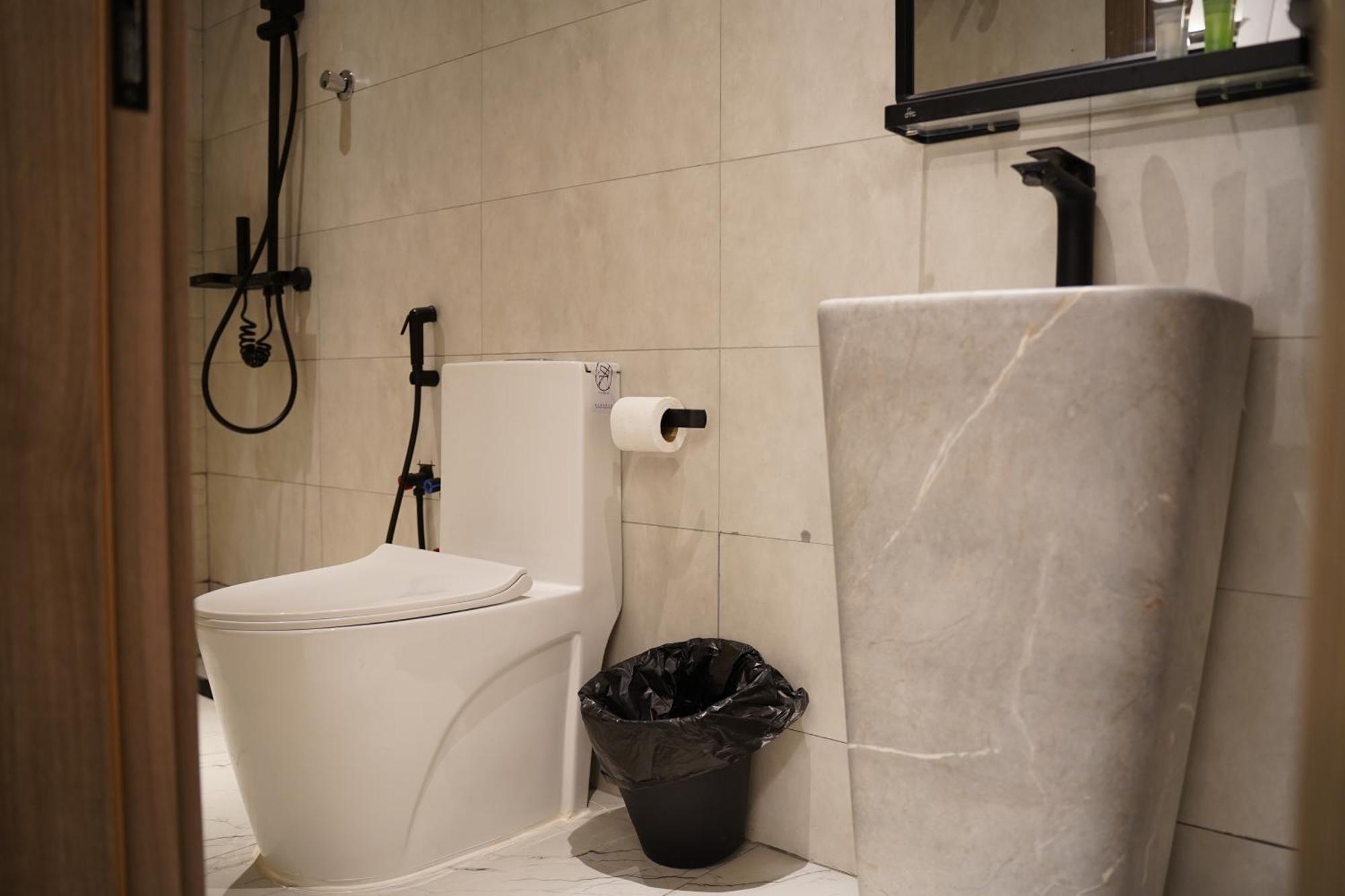 Lavenue Resthouse Apartment Nizwa Bagian luar foto